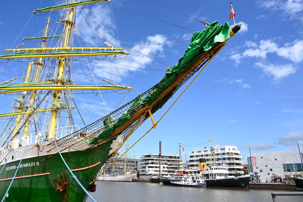 Blick auf das Segelschiff Alexander von Humboldt II.