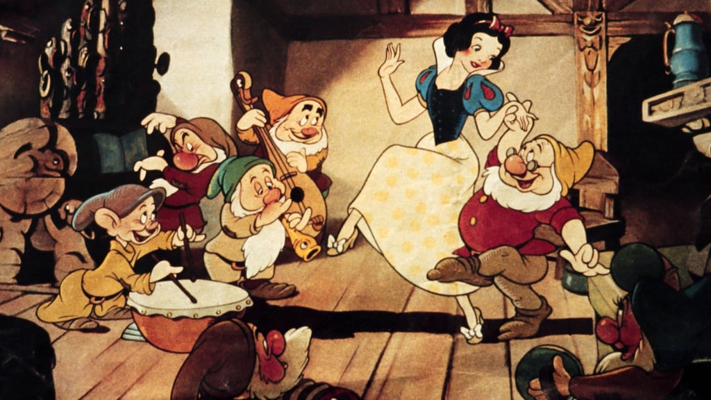 Der Disney-Klassiker "Schneewittchen und die sieben Zwerge" erschien erstmals 1937. Nun kommt es zu einer Neuverfilmung des Klassikers.