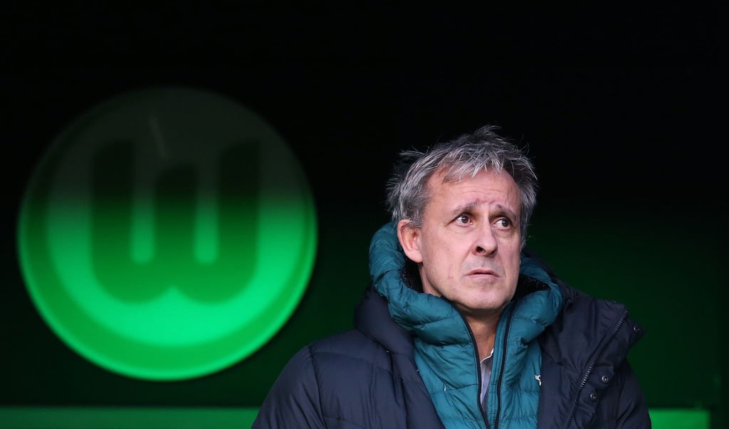 Pierre Littbarski im Wolfsburger Stadion.