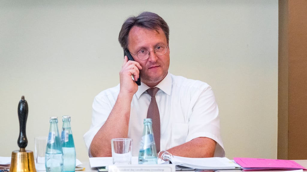 Jurist, bisher Landtagsabgeordneter, jetzt Deutschlands erster Landrat mit AfD-Parteibuch: Robert Sesselmann in Sonneberg