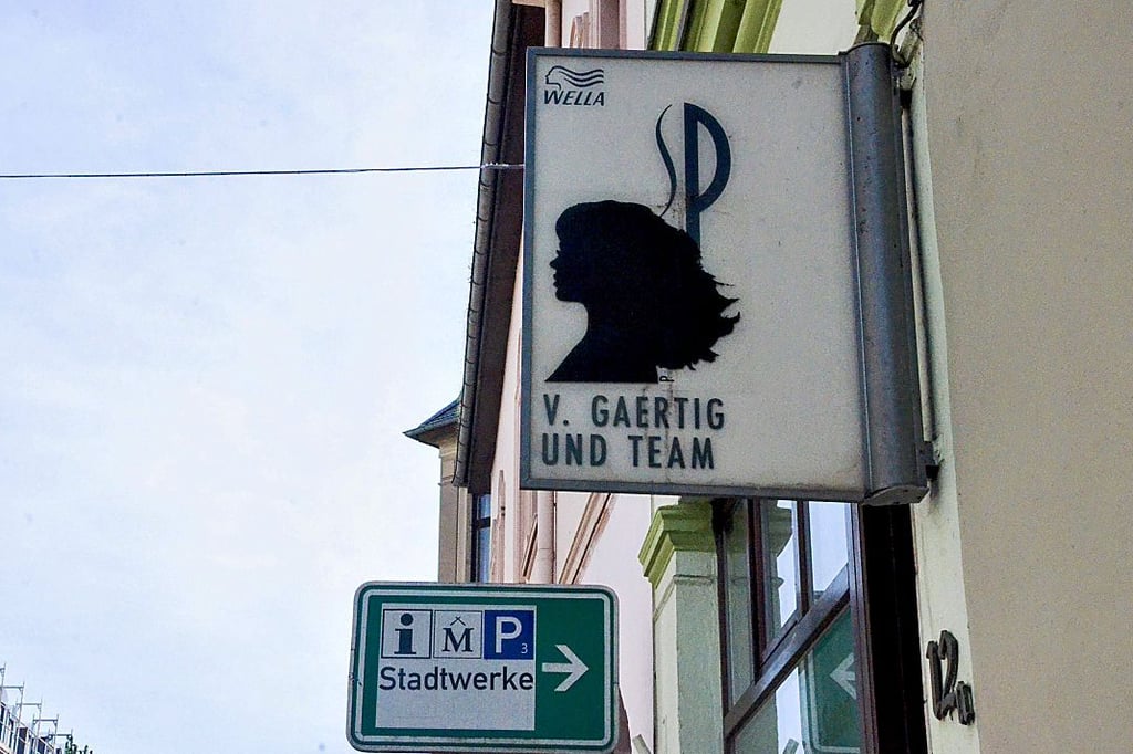 Angeblich sollen die Filialen von Friseurmeister Valentin Gaertig in Haldensleben schließen. Was ist an dem Gerücht dran?