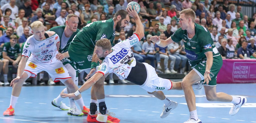 Philipp Weber gelingt das erste Saisontor für den SC Magdeburg und trifft schon nach 35 Sekunden zum 1:0 in Wetzlar.