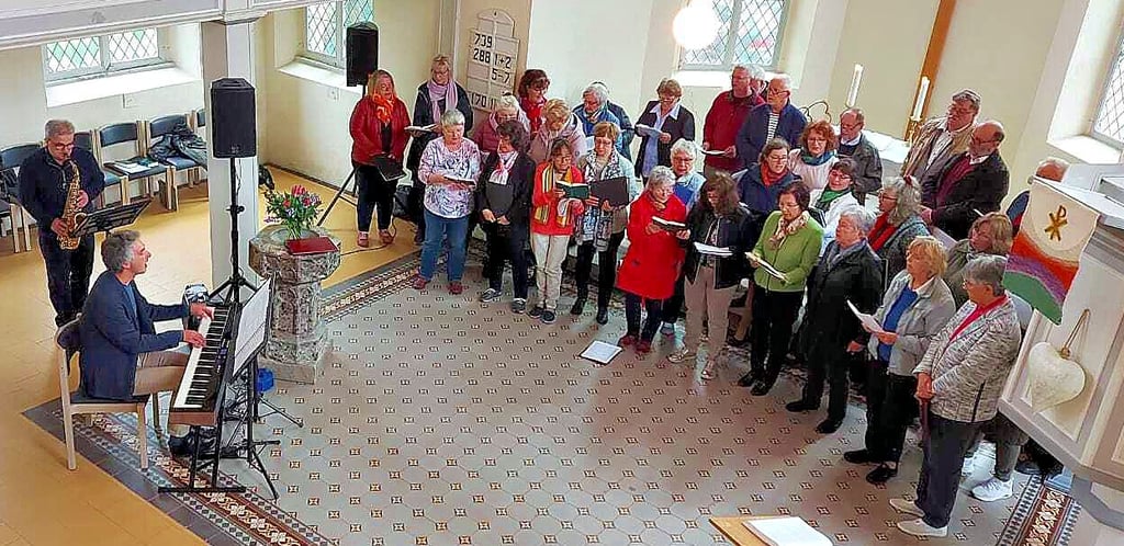 Die Ökumenische Kantorei probt im Christophorushaus Wolfen.