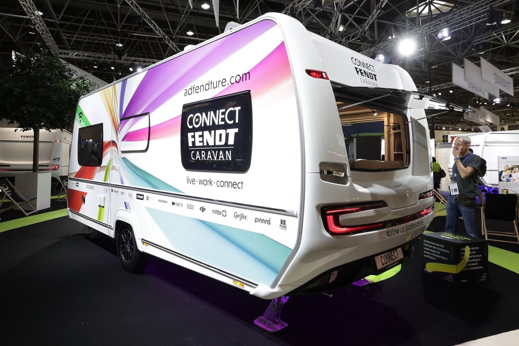 Ein Fendt Live-Work-Connect Wohnwagen auf der Caravan Messe in Düsseldorf.