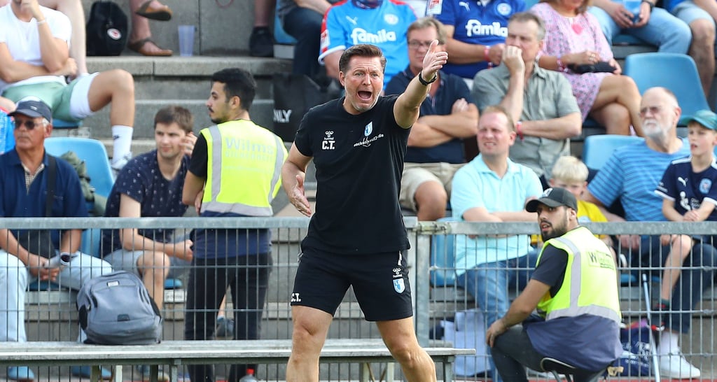 Zwackte Ende September 2018 als HSV-Coach dem FC St. Pauli ein 0:0 ab: Christian Titz. Der heutige FCM-Trainer hat mit Magdeburg gegen St. Pauli bislang dreimal verloren.