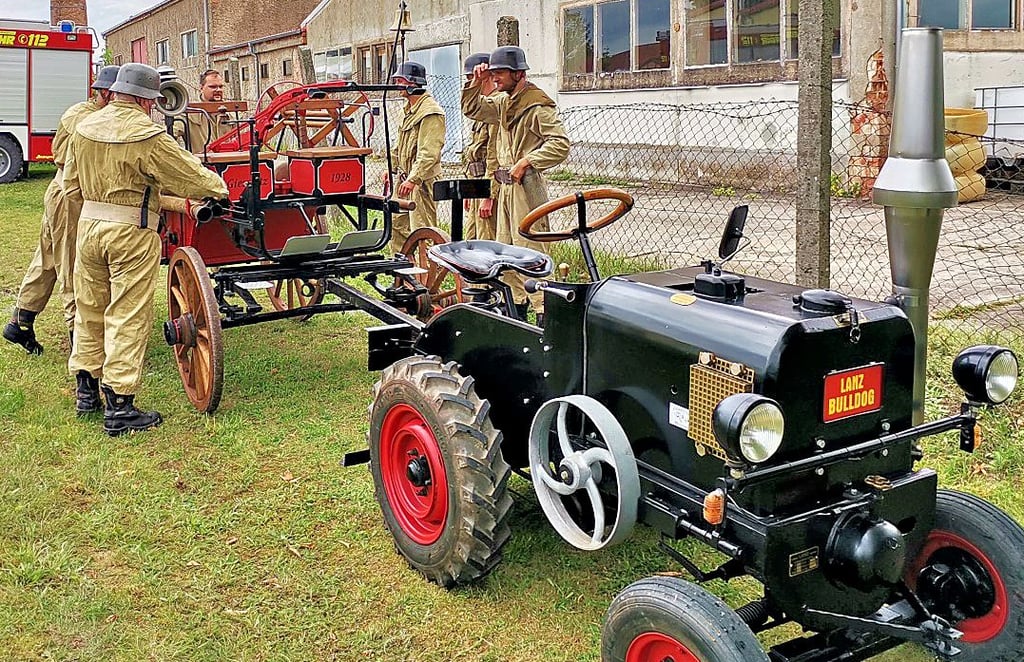 Die Handdruckspritze, mit der die Wehrleute aus Gieseritz-Umfelde an der Übung teilnahmen, ist 1928 gebaut worden.