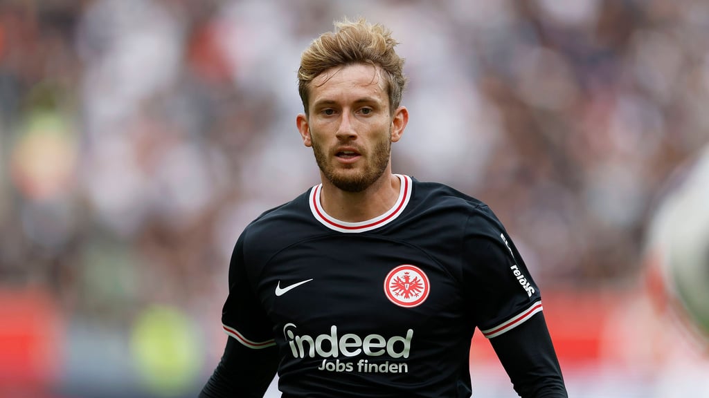 Christopher Lenz im Trikot von Eintracht Frankfurt.