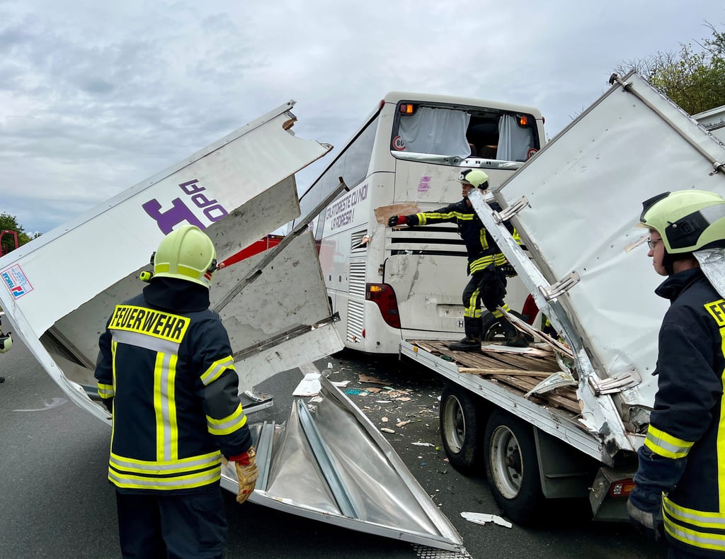 Nach einem Unfall musste die A 14 in Richtung Halle hinter Könnern gesperrt werden.