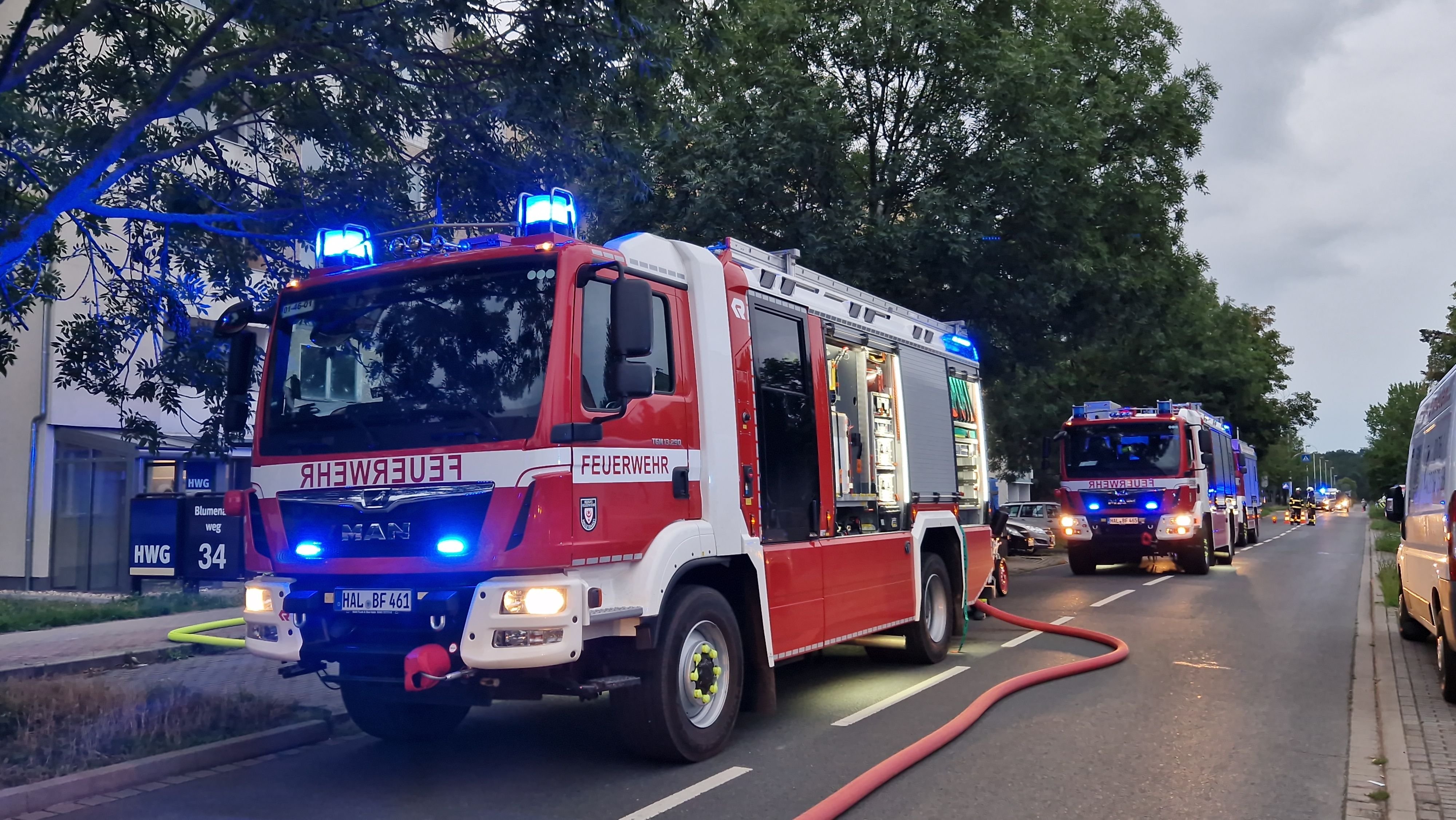 Feuerwehreinsatz In Halle: Wohnungsbrand In Heide-Nord: Ein Verletzter ...