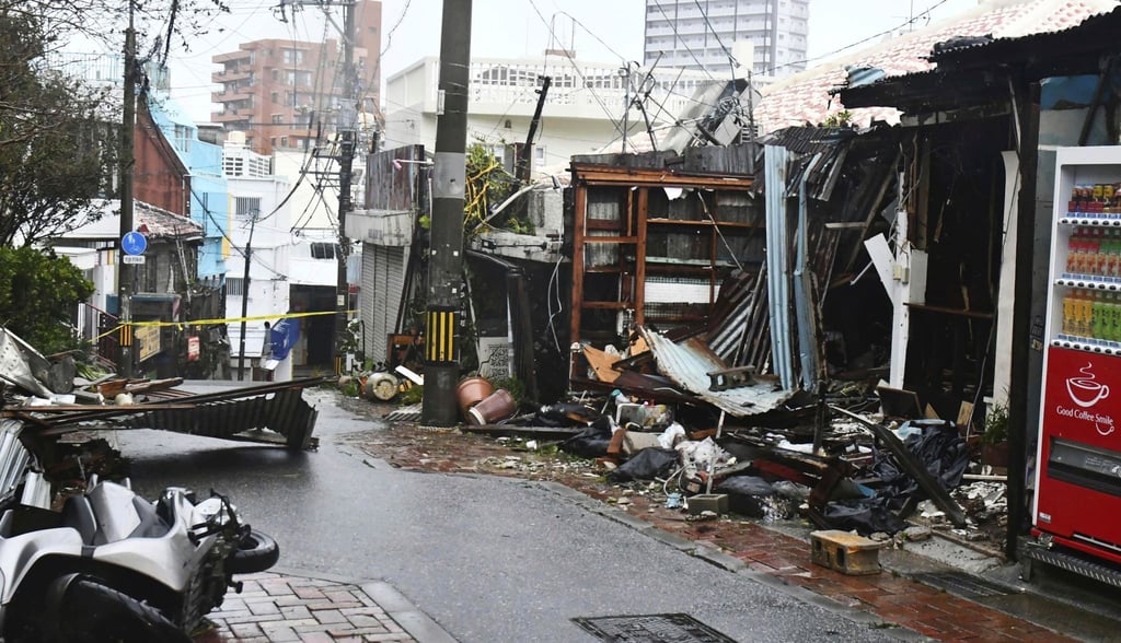 Erst Anfang August hatte der heftige Taifun „Khanun“ Okinawa mit Sturmböen überzogen.