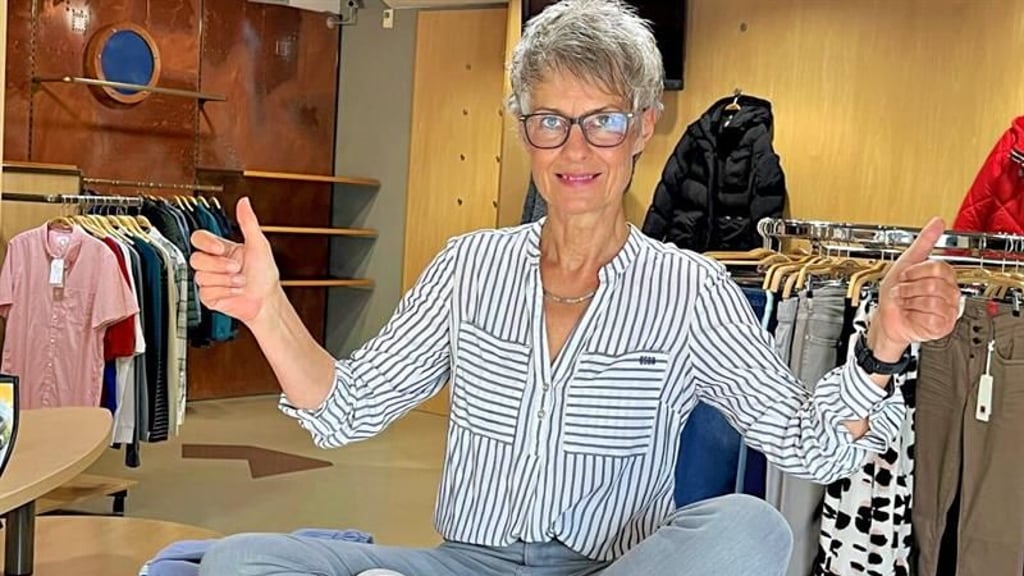 Sonja Schulz zieht nach 30 Jahren einen Schlussstrich. Der Räumungsverkauf läuft in ihrem Bekleidungsgeschäft in Thale.