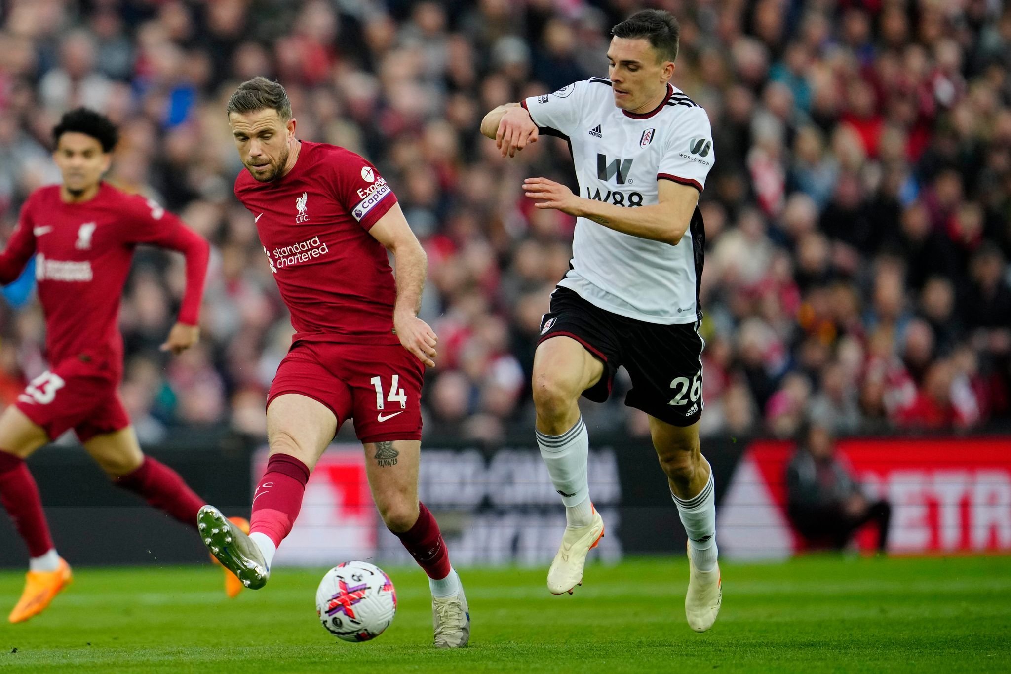 16.719 fotos e imágenes de Liverpool Fc Logo - Getty Images