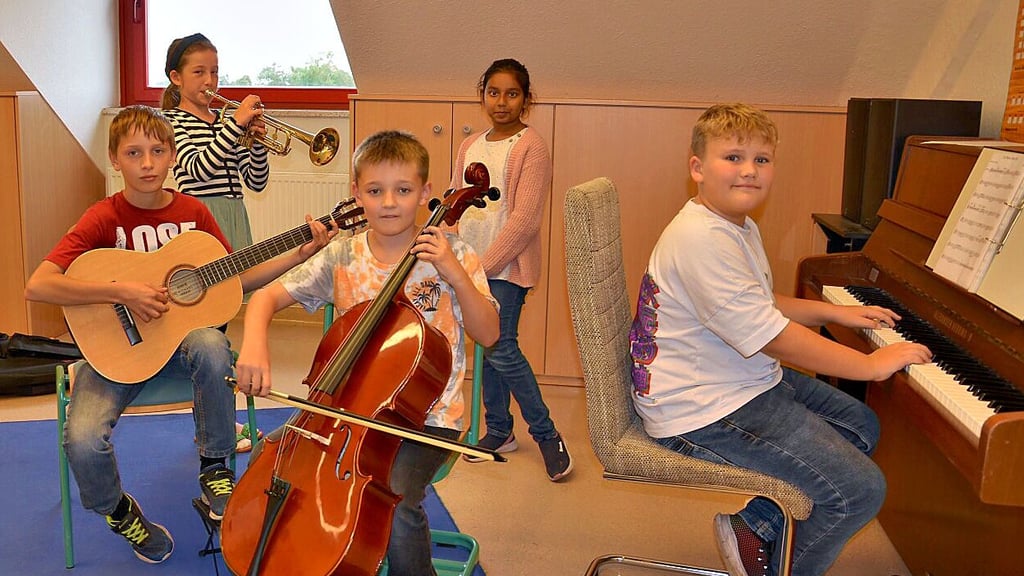 Welche Instrumente man in der Zerbster Musikschule „Fasch“ lernen kann, ist beim Tag der offenen Tür zu erfahren, der am 2. September gemeinsam mit der Kreisvolkshochschule durchgeführt wird.