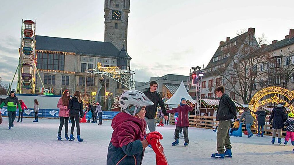 Bekommt der Weihnachtsmarkt in Dessau wieder eine Echteisbahn