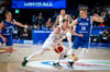 Andreas Obst (M.) glänzt bei der Basketball-WM.