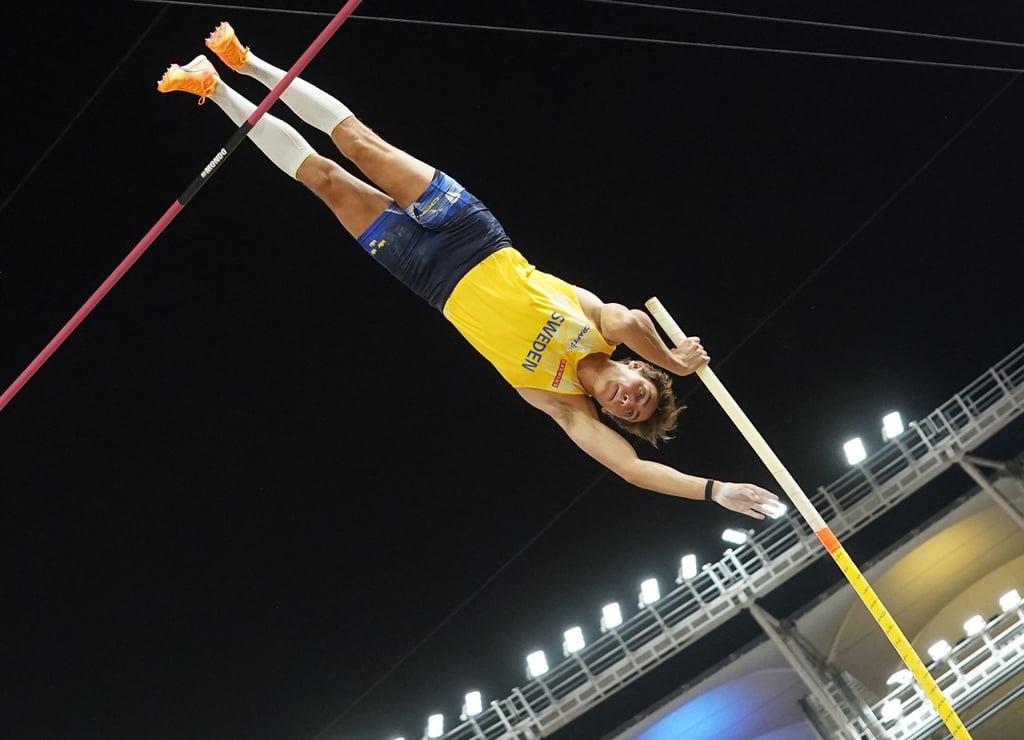 Armand Duplantis (Schweden) in Aktion.