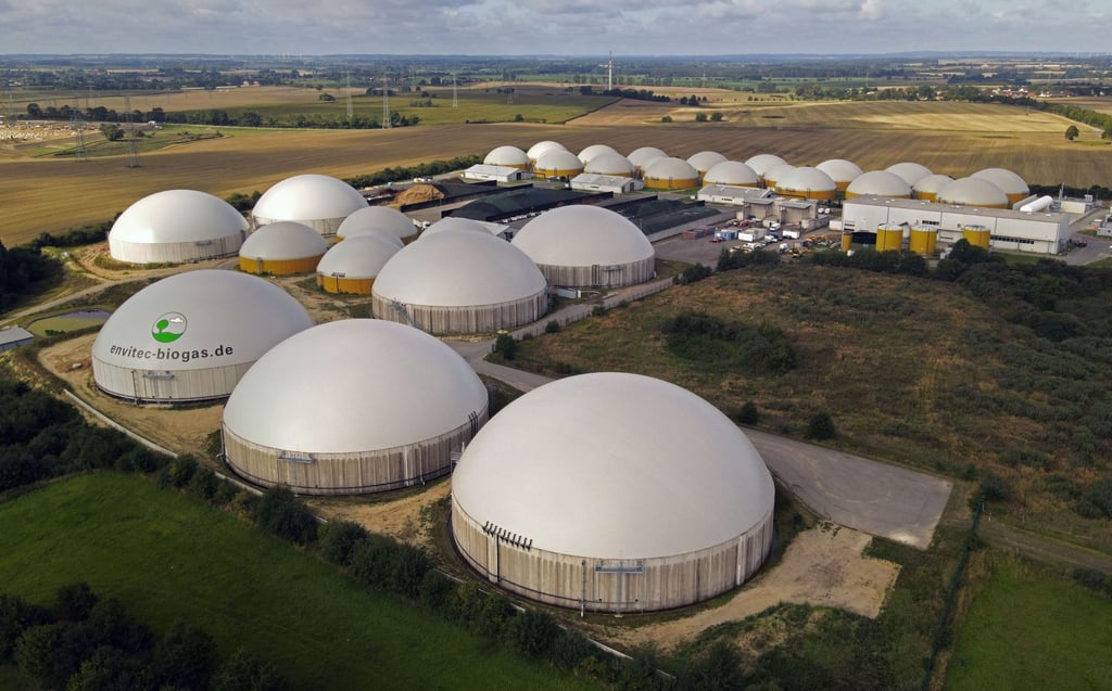 Die Anlage zur Produktion von Bio-LNG für Lkw-Kraftstoff wird offiziell in Betrieb genommen.