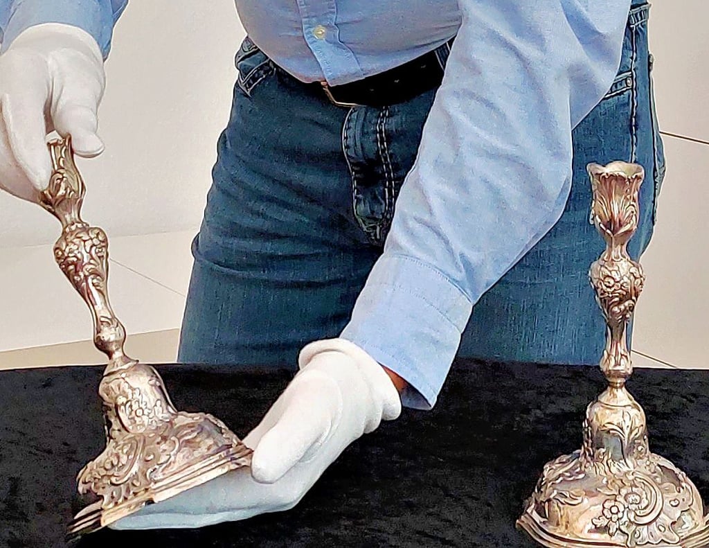 Kostbare Silberleuchter aus dem 18. Jahrhundert gehören nun zum Besitz des Städtischen Museums Halberstadt.