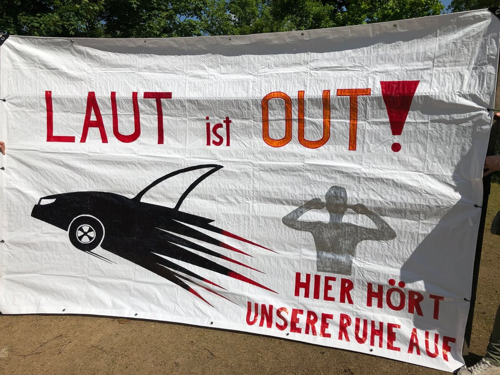 Die Bürgerinitiative Lärmschutz kämpft seit langer Zeit für mehr Ruhe im Wohngebiet, das an die L178n grenzt.