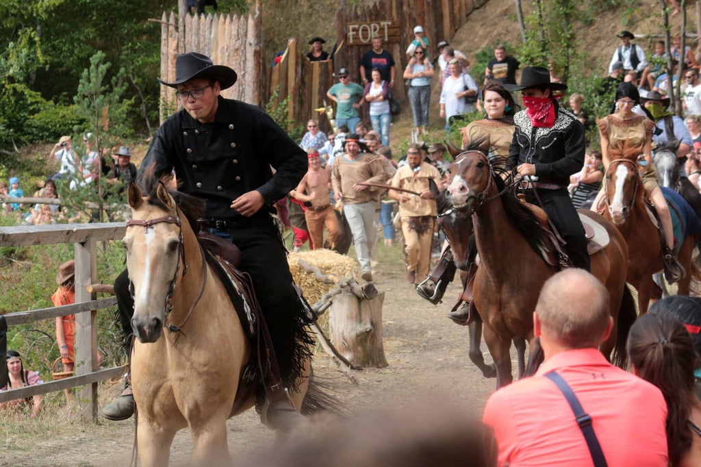 Die Karl-May-Festtage in Süplingen bieten aufregende Aufführungen für die Gäste.