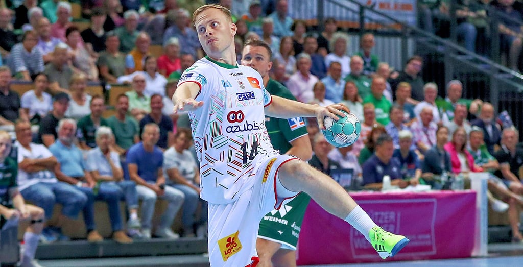 Omar Ingi Magnusson ist nach langer Pause endlich wieder am Ball. Nach seinem Bundesliga-Comeback in Wetzlar können ihm die SCM-Fans heute auch wieder in der Getec-Arena zujubeln.