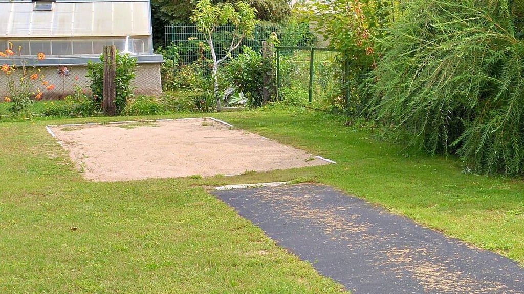 Die Weitsprunganlage der Zerbster Grundschule An der Stadtmauer wird saniert. Und das ist nicht die einzige Neuerung.