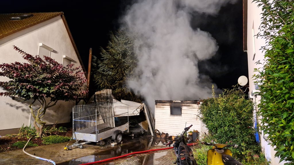 Die Garage in Teutschenthal bei Halle wurde durch die Explosion völlig zerstört.