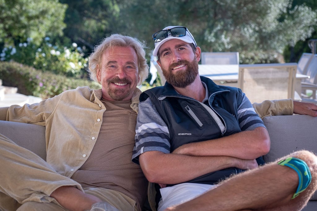 Entertainer Thomas Gottschalk (l) und sein Sohn Roman Gottschalk in der ersten Folge.