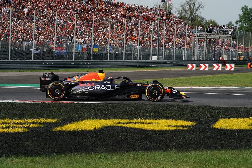 Überholte in der Formel-1-Historie Sebastian Vettel:&nbsp;Max Verstappen.