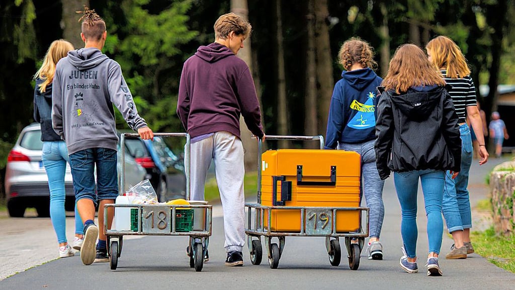 Klassenfahrt: Darüber, wohin die Reise geht, sind sich Lehrkräfte und Eltern nicht immer einig.