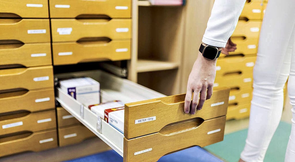 So manche Medikamenten-Schublade in den Apotheken im Landkreis könnte auch in diesem Winter lückenhaft bestückt sein.