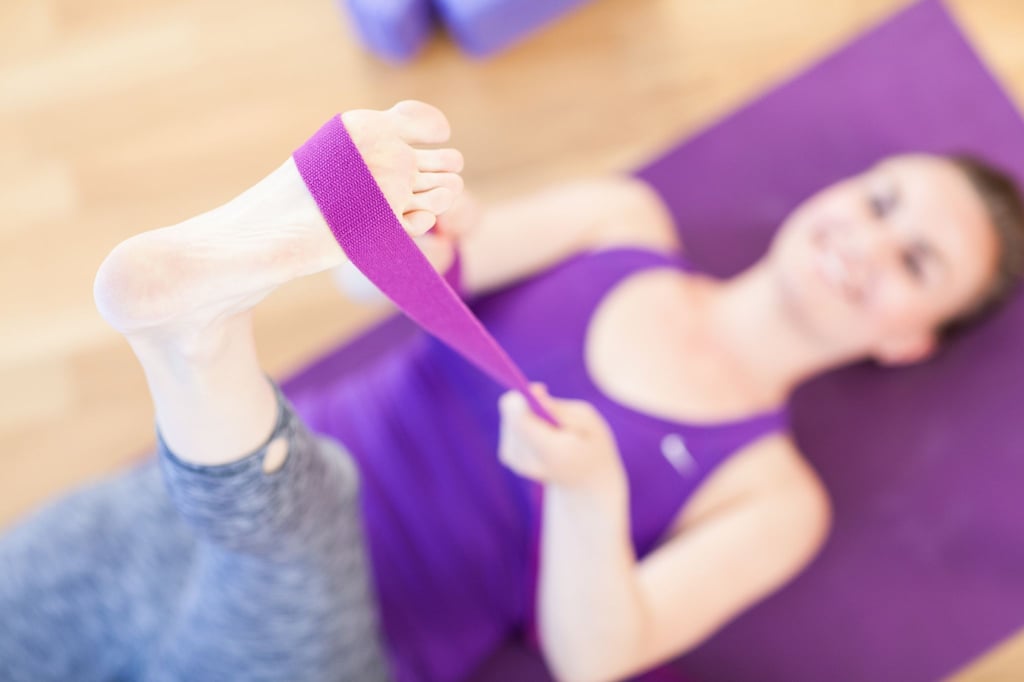 Spezielle Übungen können dabei helfen, die Plantarfaszie zu entlasten.