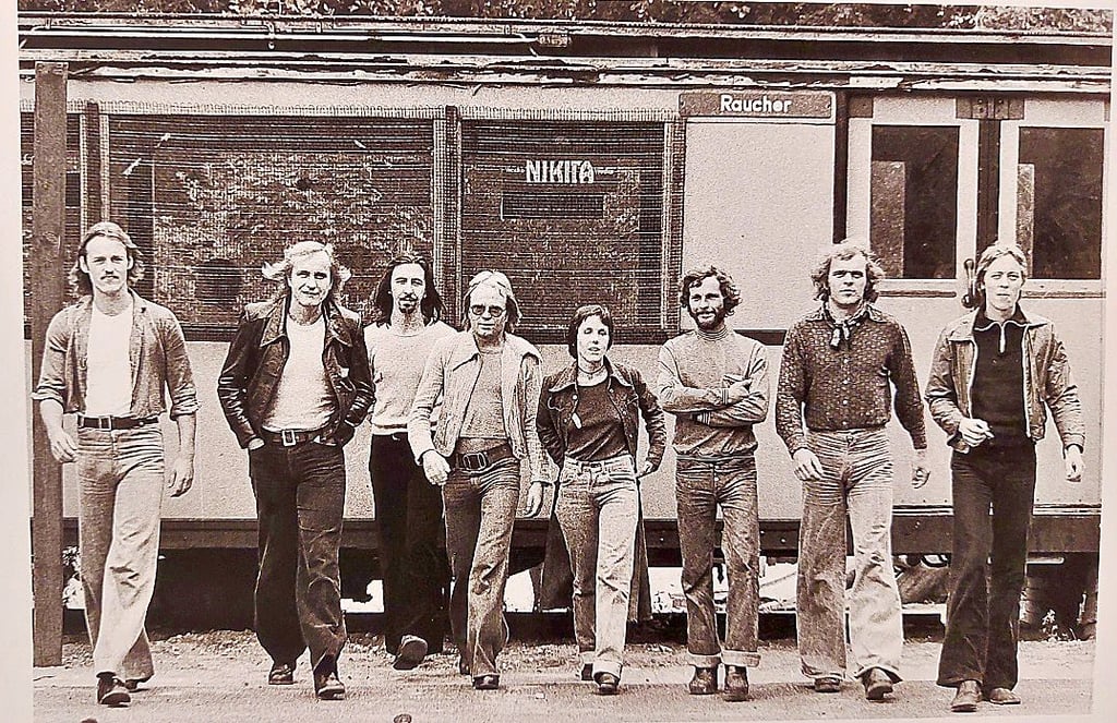 Lokomotive Kreuzberg nannten sich die Polit-Rocker aus Westberlin, die gegen Kapitalismus sangen und mehrfach in der DDR auftraten.