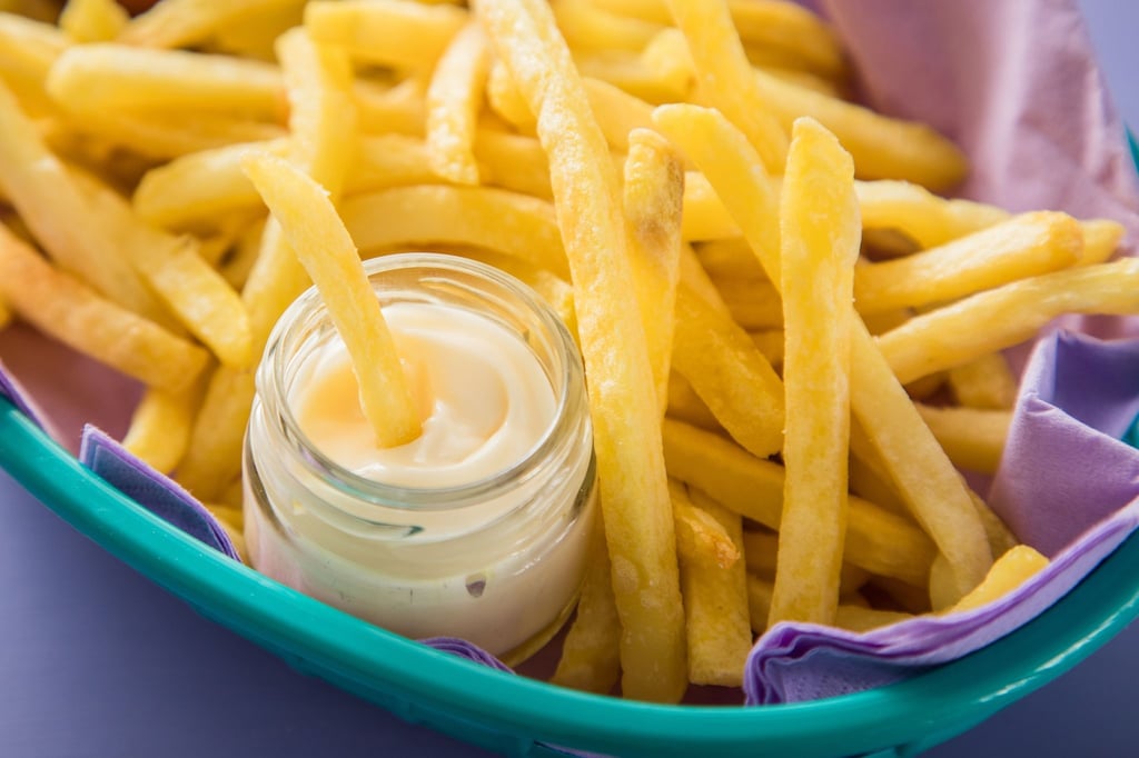 In eihaltigen Produkte wie Mayonnaise sucht man Informationen über die Haltungsform der Legehennen häufig vergeblich.