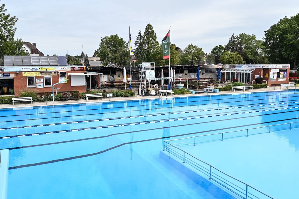Das Schwimmbecken des Van-Ameren-Bad in Emden.