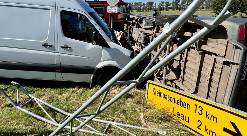 Bei einem schweren Unfall an der Bebitzer Flansche wurde ein Mann verletzt.