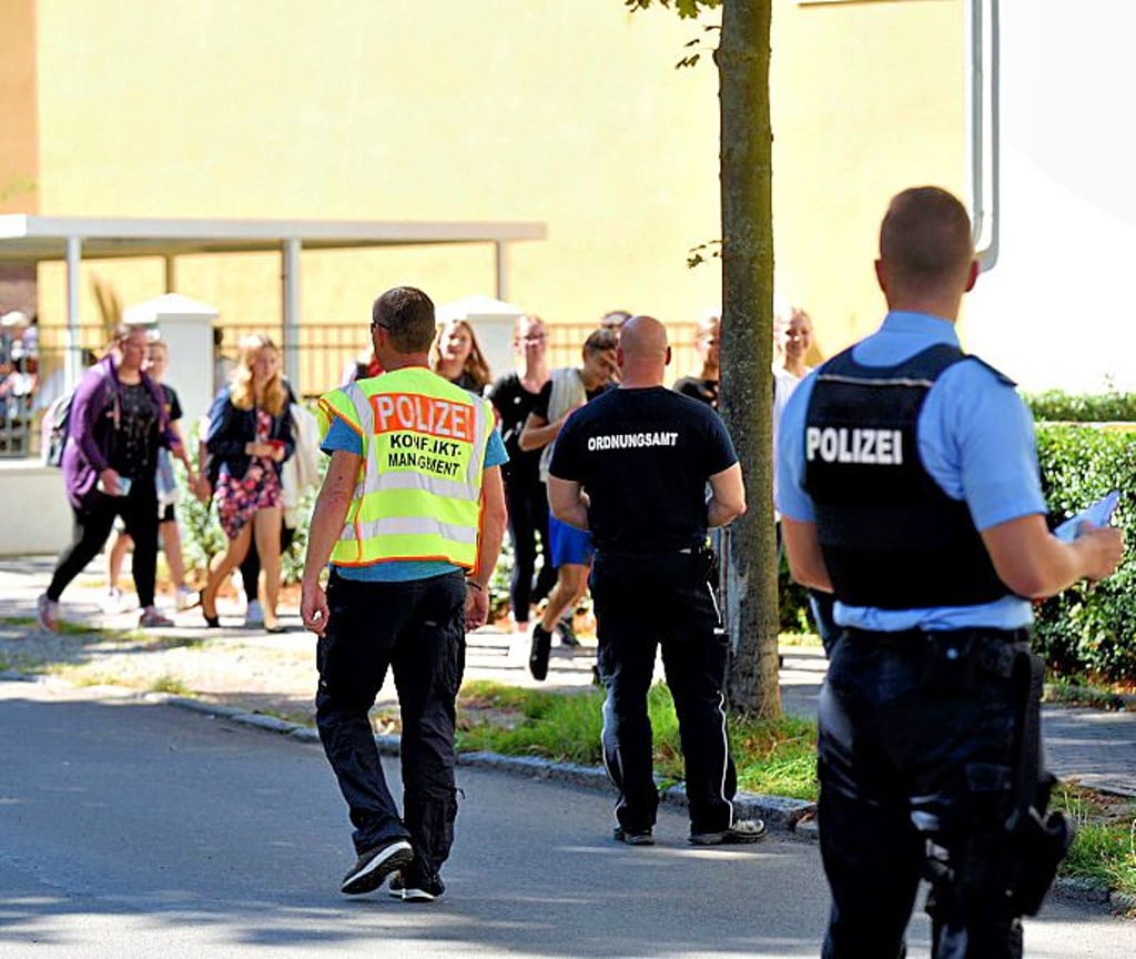 Polizeieinsatz an einer Schule in Bad Dürrenberg