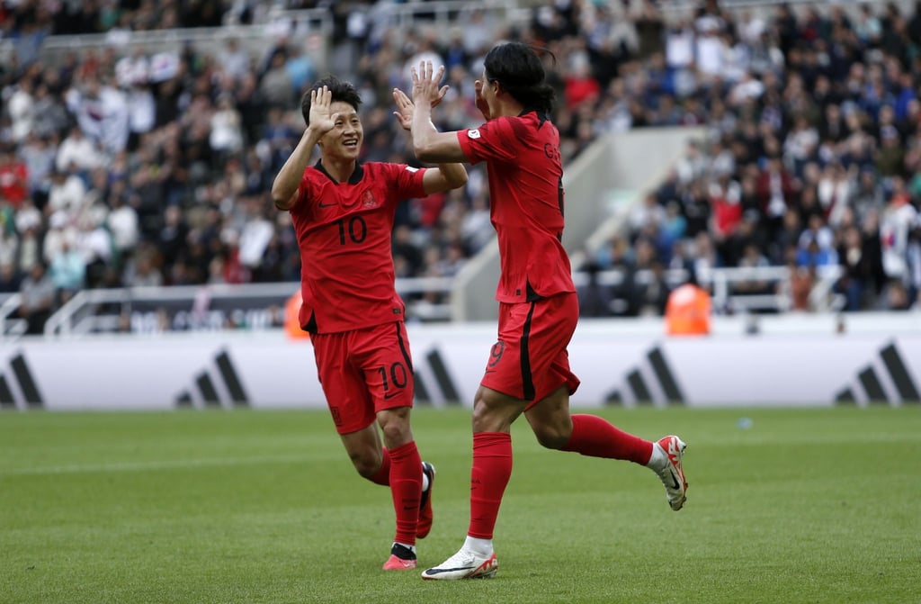 Gue-sung Cho (r) erzielte den Treffer für Südkorea.
