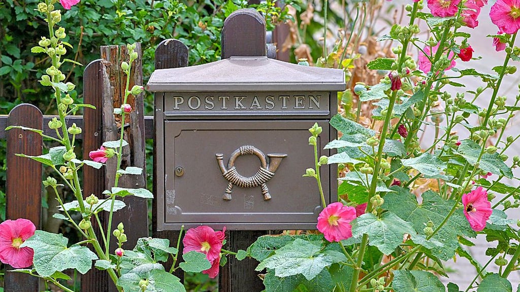 Einige Haldensleber berichten auf der Plattform Facebook, dass bei ihnen unerlaubt jemand an die Briefkästen geht.