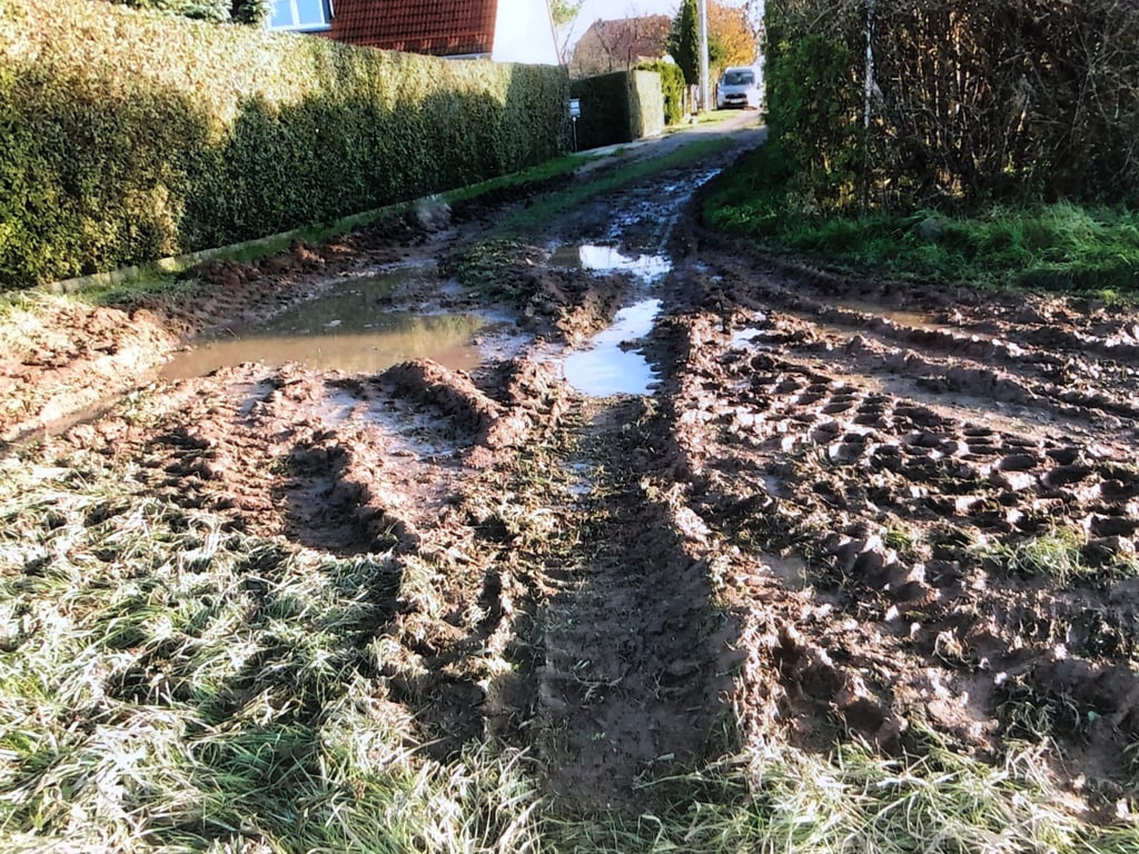 So sieht es am Weißenfelser Tschirnhügel nach starkem Regen aus.