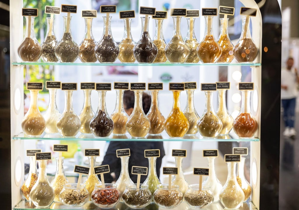 Wie nachhaltig Gewürze produziert worden sind, können Verbraucher hierzulande nur schwer nachvollziehen.