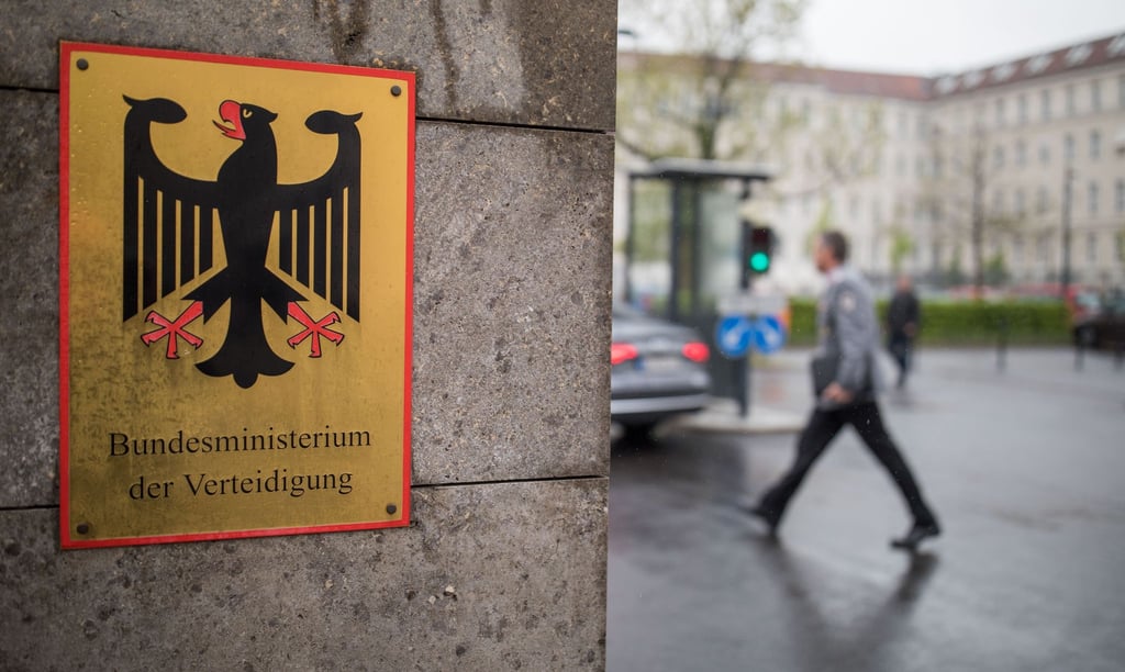 Sportvereine haben in den vergangenen Tagen gefälschte Briefe mit Absender Verteidigungsministerium erhalten.
