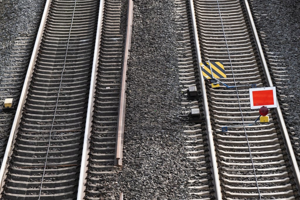 40 Milliarden vom Bund sollen es richten: Verkehrsminister Volker Wissing kündigte einen neuen Plan für die Sanierung der Deutschen Bahn an.