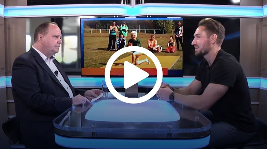 TV Halle Studio-Talk: Der Sportwissenschaftler Robert Pannicke im Gespräch mit Torsten Grundmann