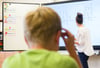 Mathematikunterricht für einen Grundschüler: In der Altmark und im Landkreis Wittenberg ist die Unzufriedenheit über Lehrermangel und Unterrichtsausfall besonders groß.