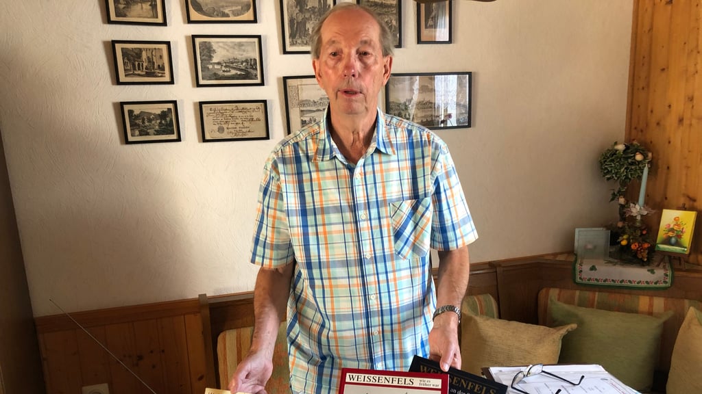 Gerhard Bach wurde als Verdienter Bürger der Stadt Weißenfels ausgezeichnet.