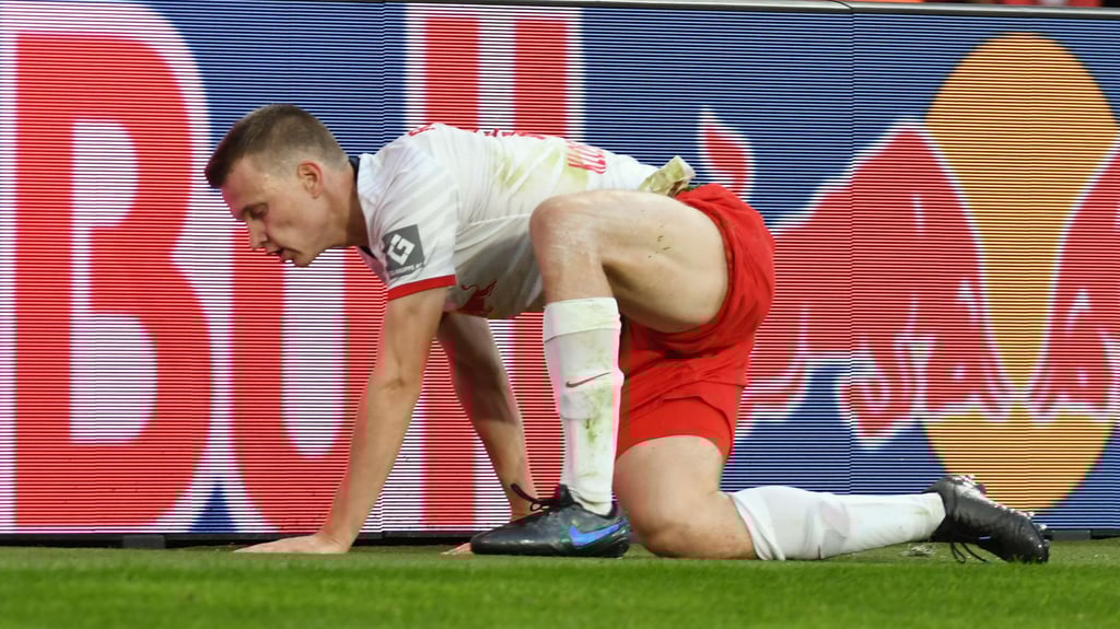 Hat einen Magen-Darm-Infekt: RB-Verteidiger Lukas Klostermann