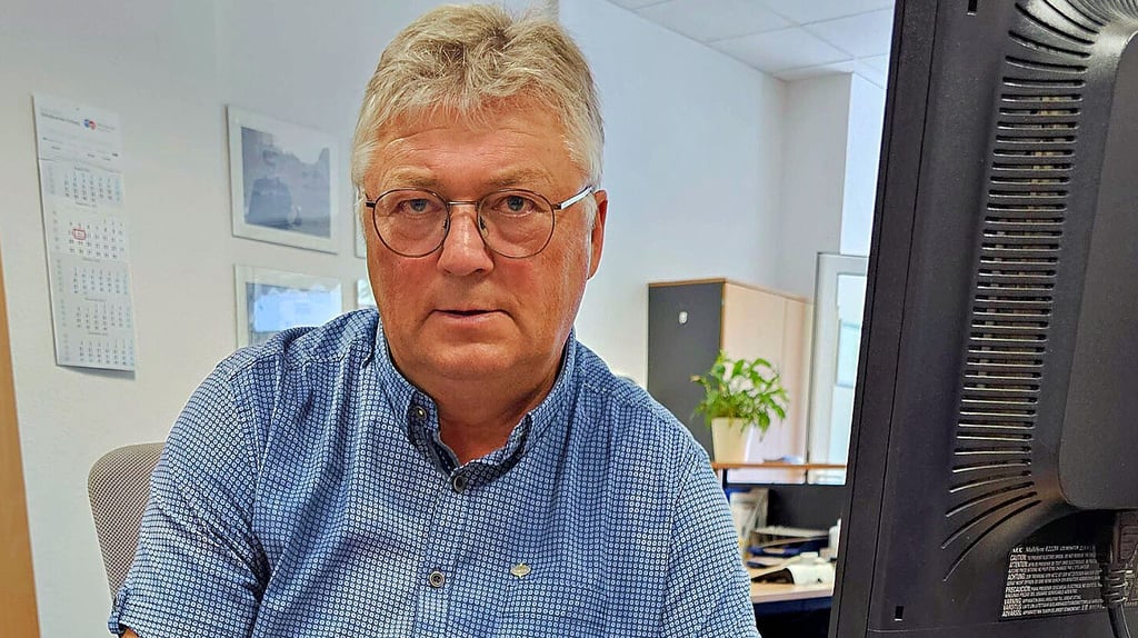 Rolf Strehler aus Aschersleben liest am 11. Oktober in der Kreisbibliothek.