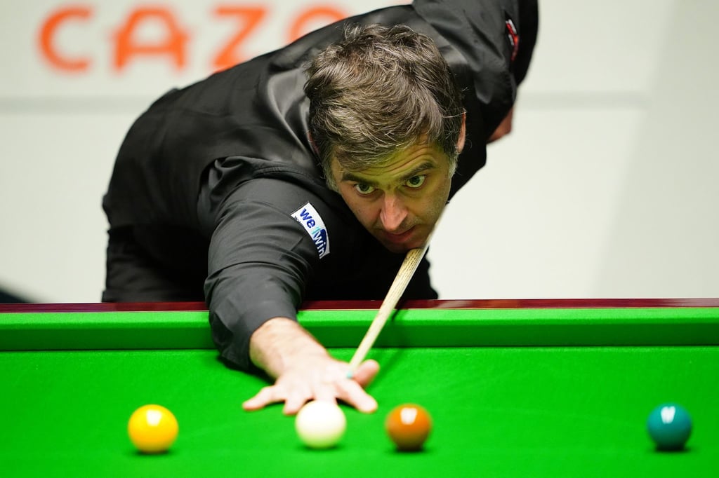 Snooker-Genie Ronnie O'Sullivan verschenkt schon mal seine Trophäen.