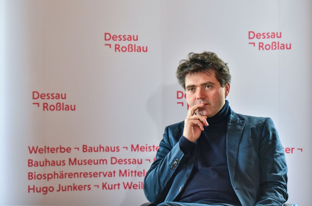 Dessau-Roßlaus Oberbürgermeister Robert Reck hat eine Haushaltssperre verhängt.